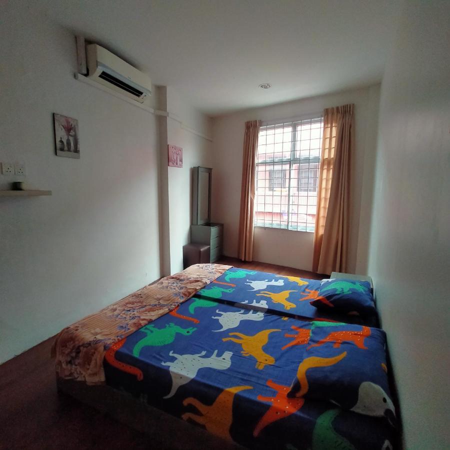 Joka-Joka Guesthouse Malacca Extérieur photo